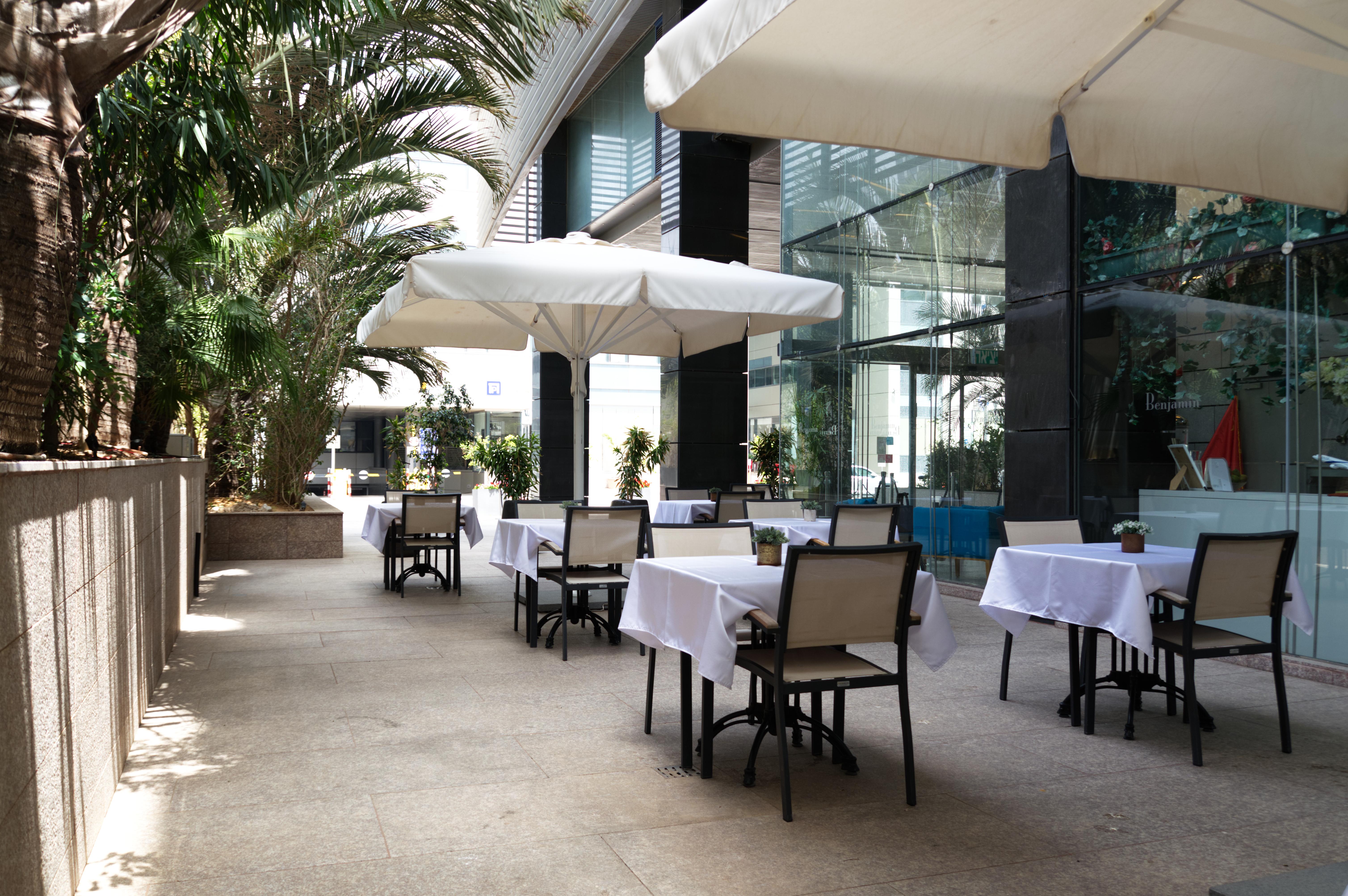 Benjamin Business Hotel Herzelia Exterior foto